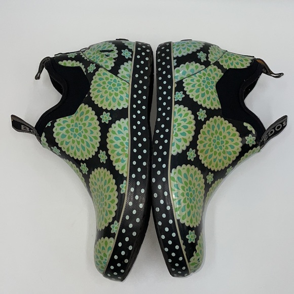 Bogs  Mattie Dahlia  Waterproof Ankle Boots - Picture 4 of 5